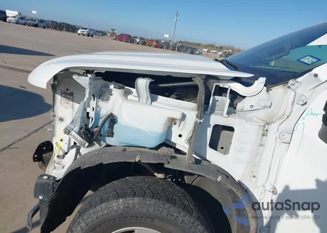 2019 Chevrolet Silverado 1500 Lt z USA, uszkodzony, nr VIN 1GCRYDED2KZ309714